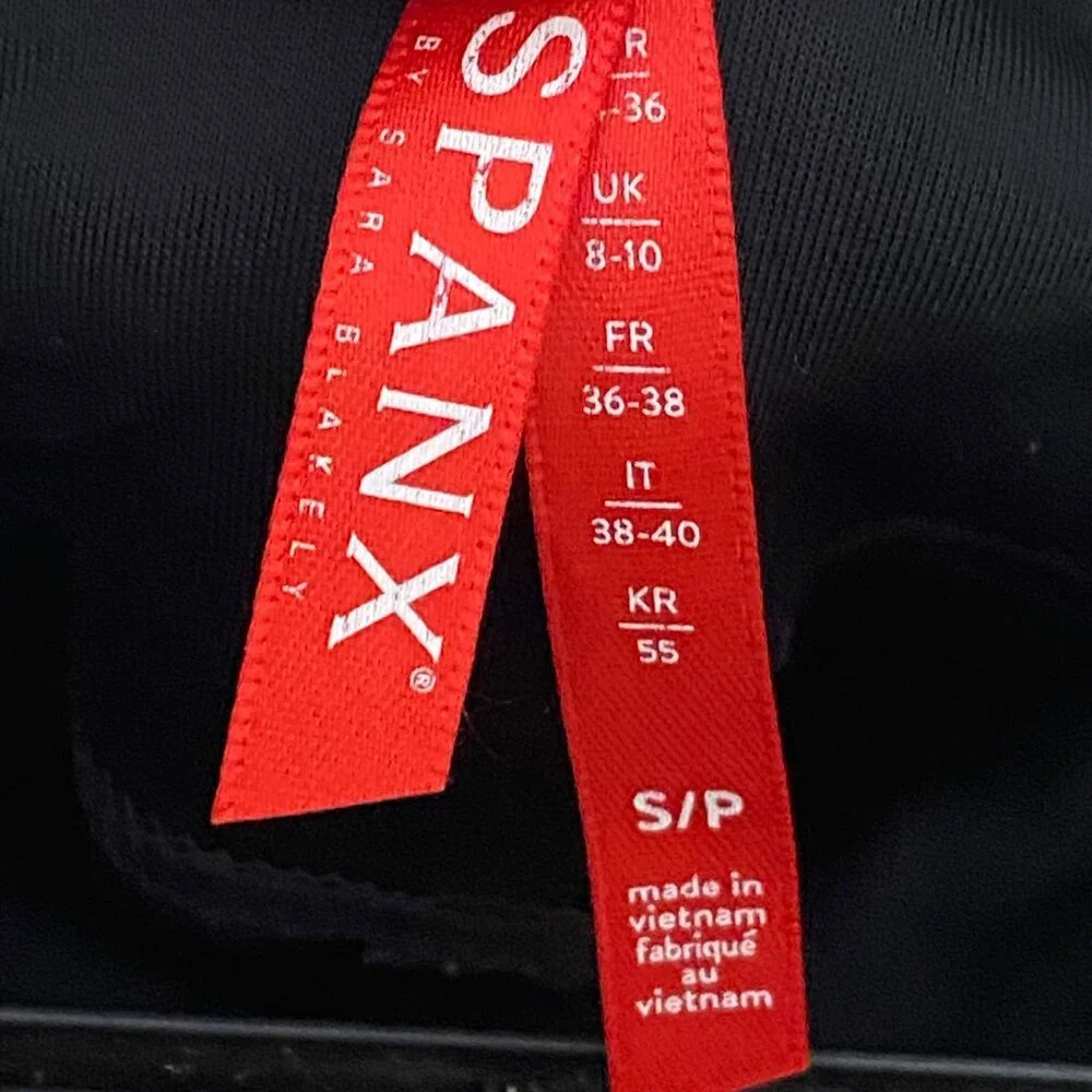 Spanx Black Faux Leather Leggings S • High-Rise Shaping Control • Sleek Fit 2437 - Picture 4 of 10